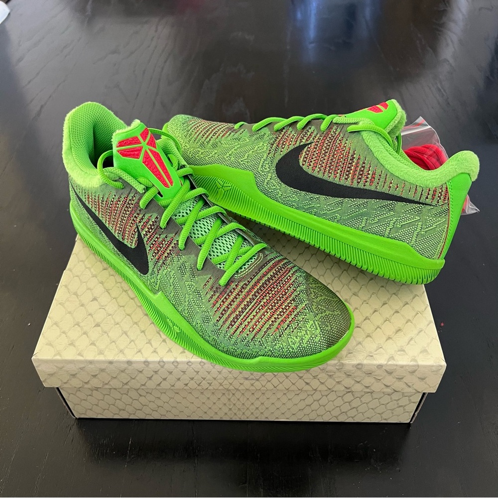 ✔️NIB✔️ NIKE Kobe Mamba Rage Grinch - Picture 3 of 12